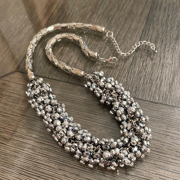 Vintage Style Necklace with Cut Glass Silver Colored Beads - Picture 1 of 13